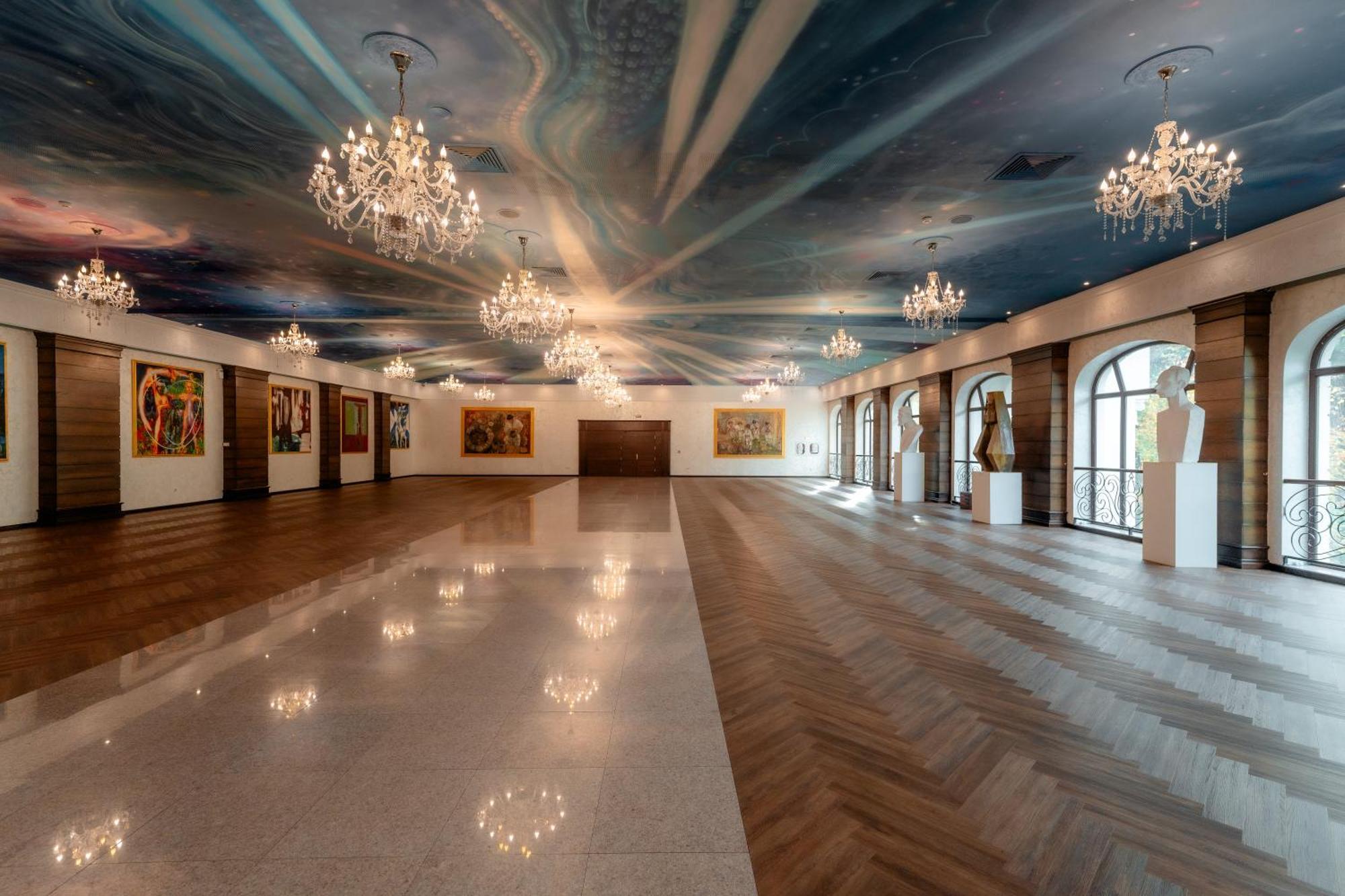 Grand Hotel Sofianu Ramnicu Valcea Exterior photo