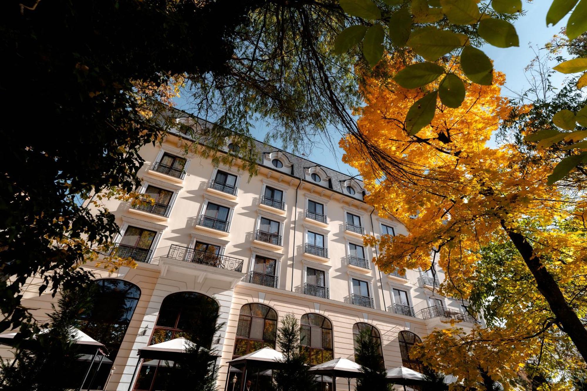 Grand Hotel Sofianu Ramnicu Valcea Exterior photo